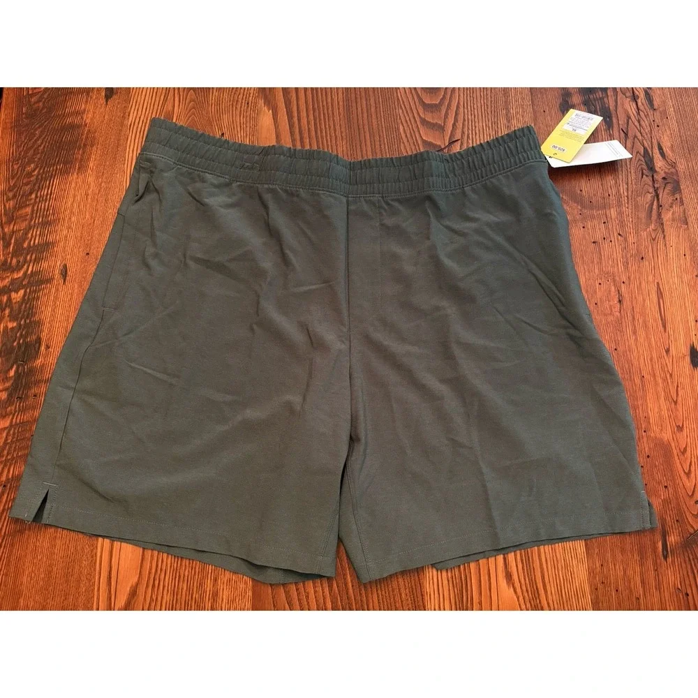 All in Motion Mens 8